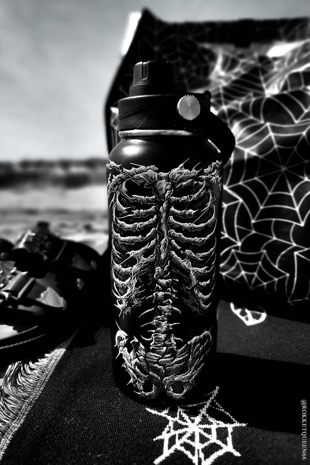 large stainless steel halloween skeleton water bottle