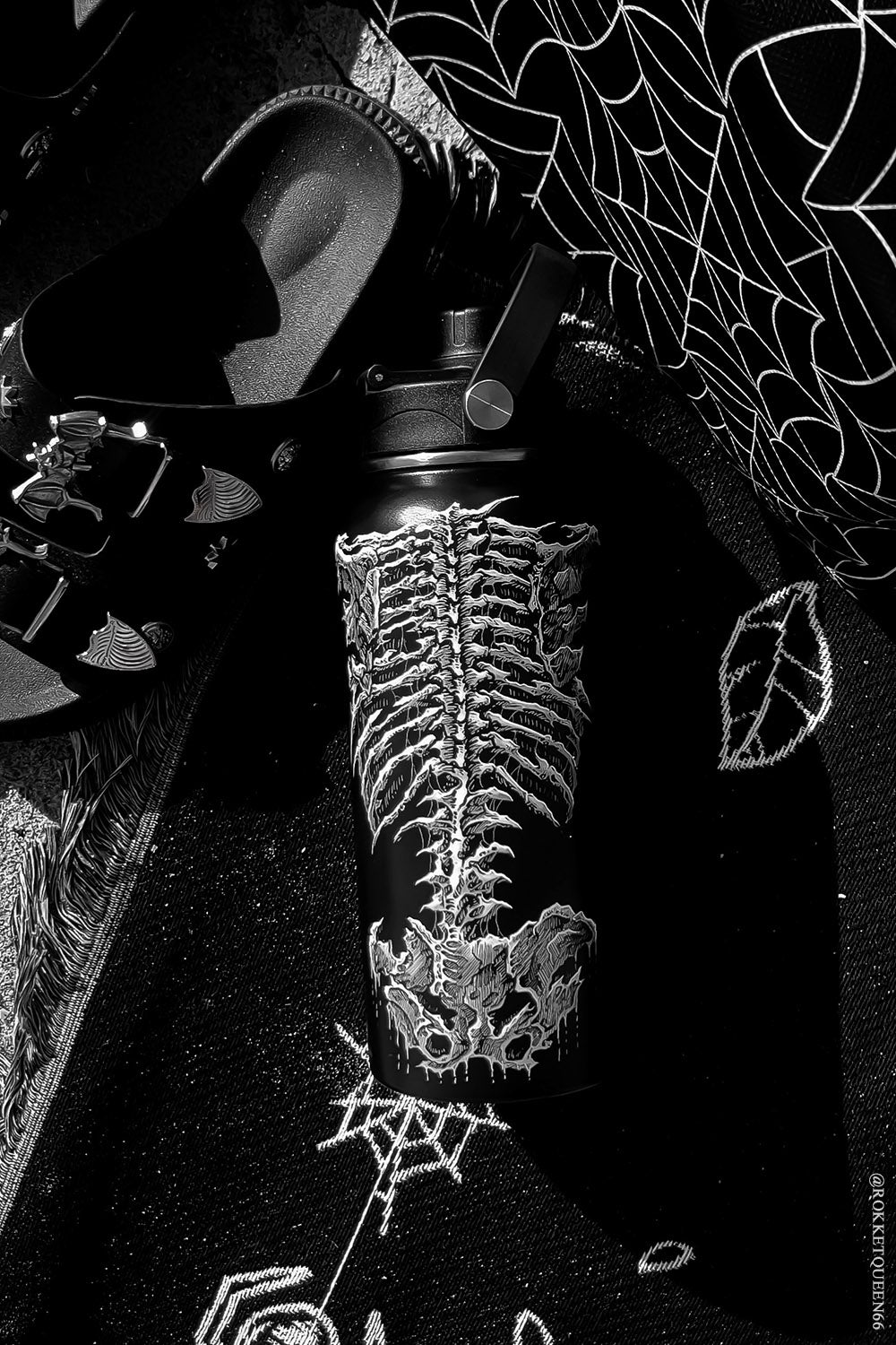 halloween skeleton water bottle