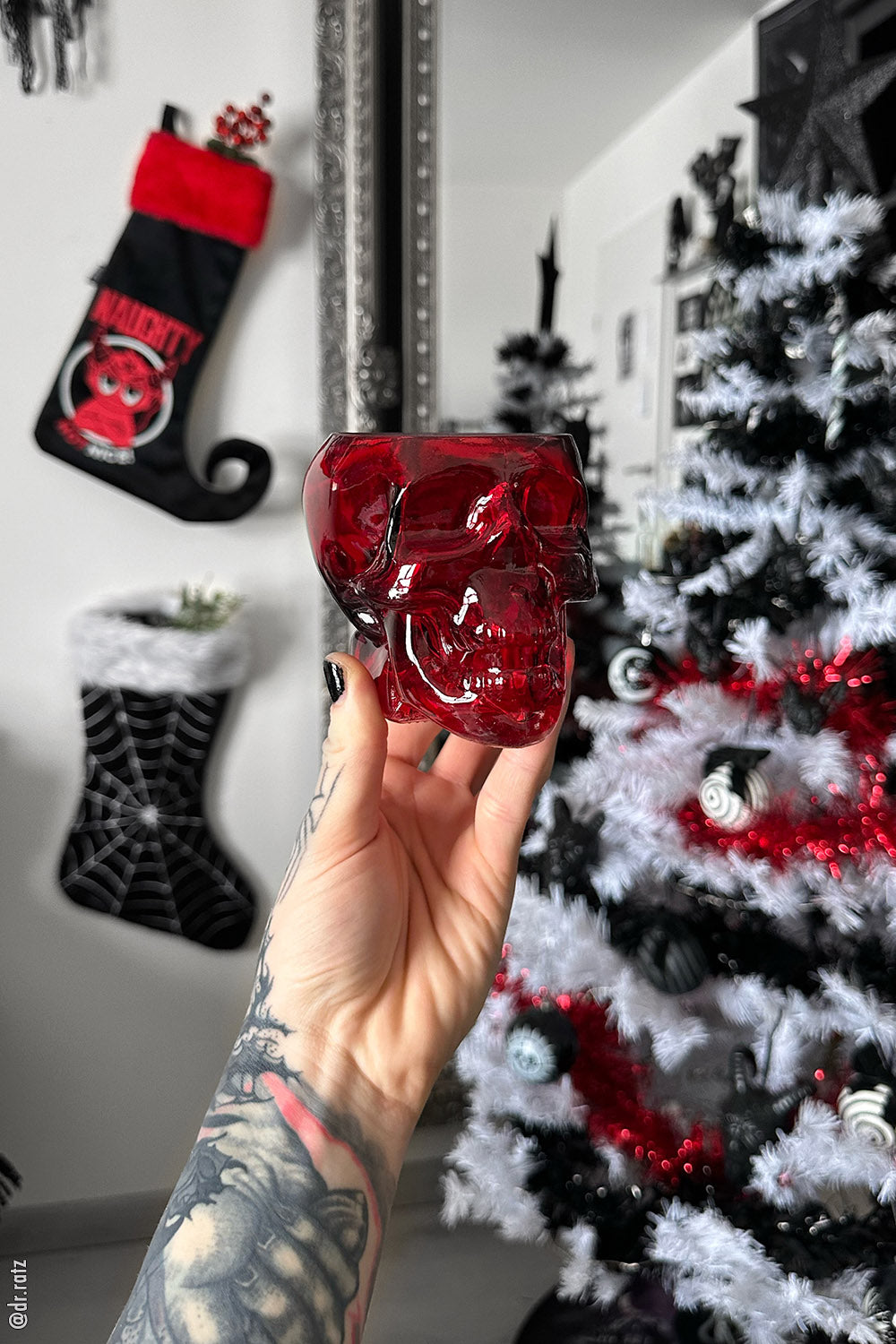 Skull Drinking Glass [BLOOD RED]