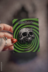 human skull distressed badge 