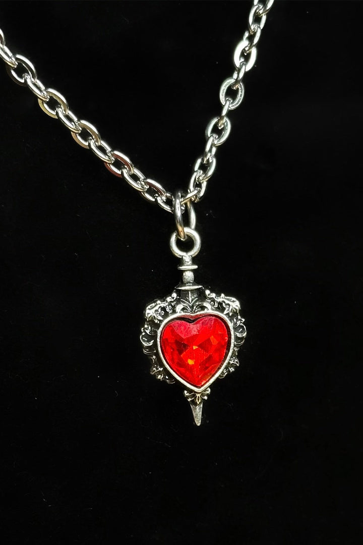 gothic snow white necklace 