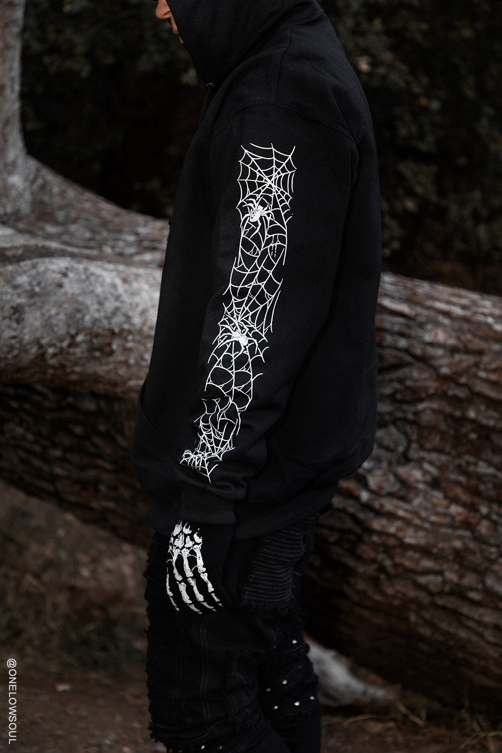 spider and cobweb sleeve jacket