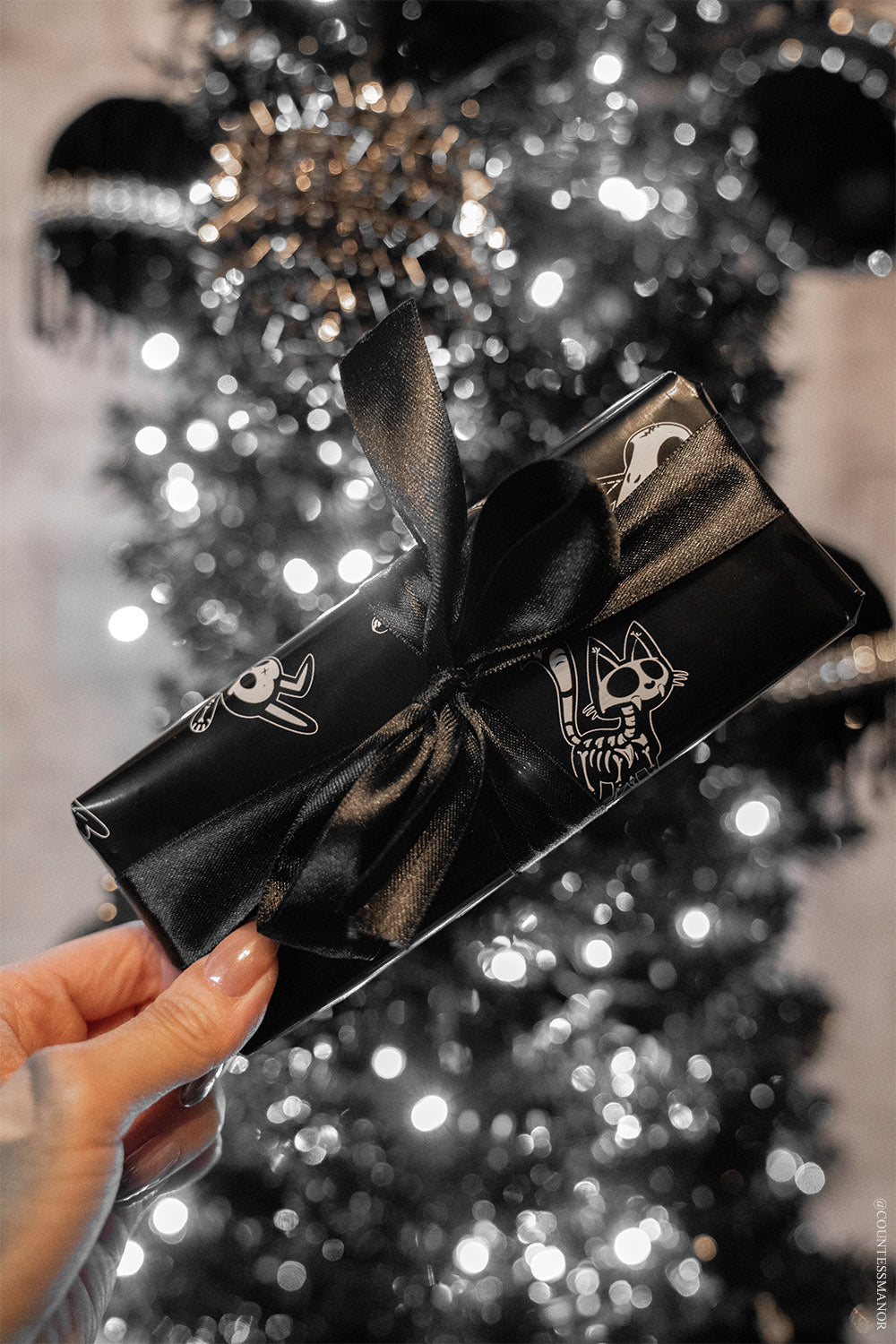 skeleton wrapping paper for xmas