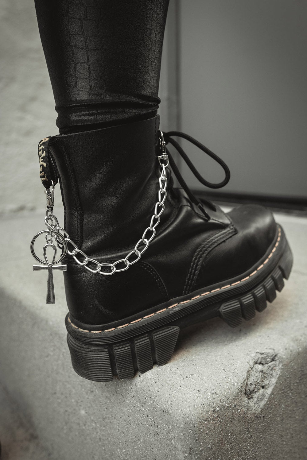 goth boot chain