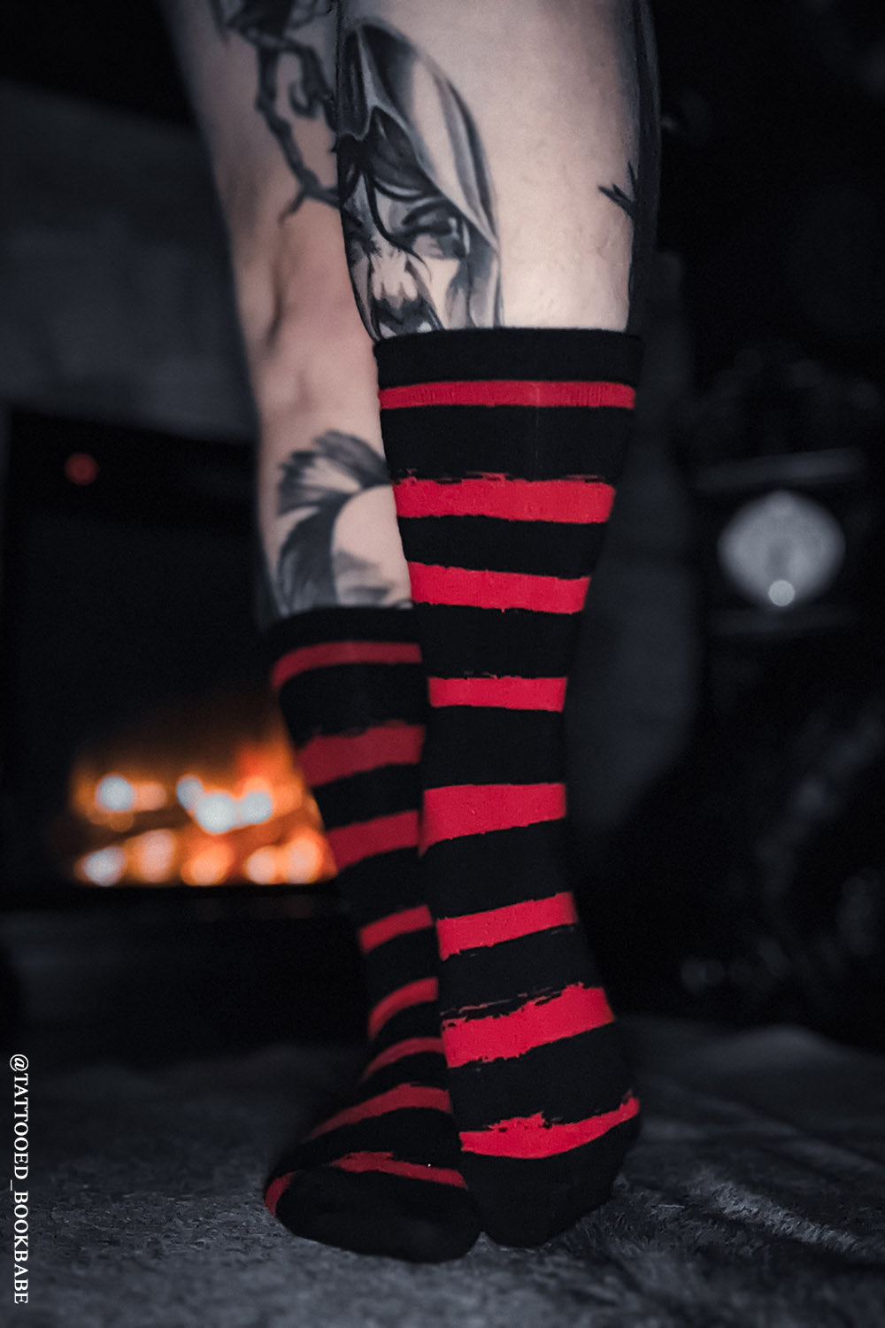 knitted red and black striped crew socks by vampirefreaks