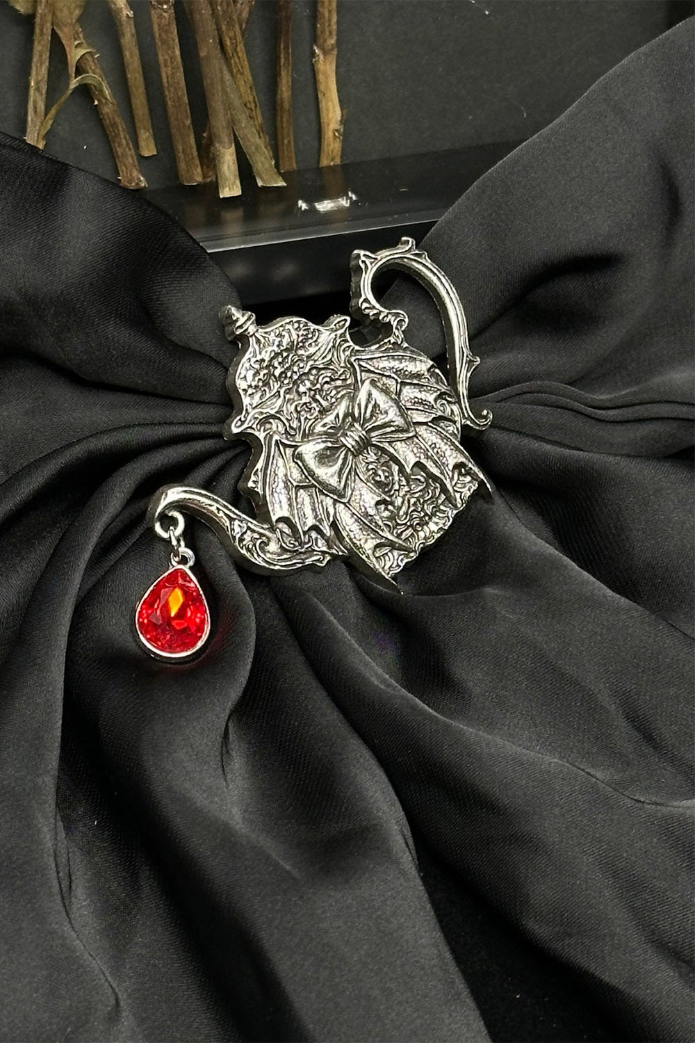 victorian goth alice in wonderland tea pot hair bow 