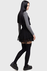 thigh high Gothic renaissance stockings