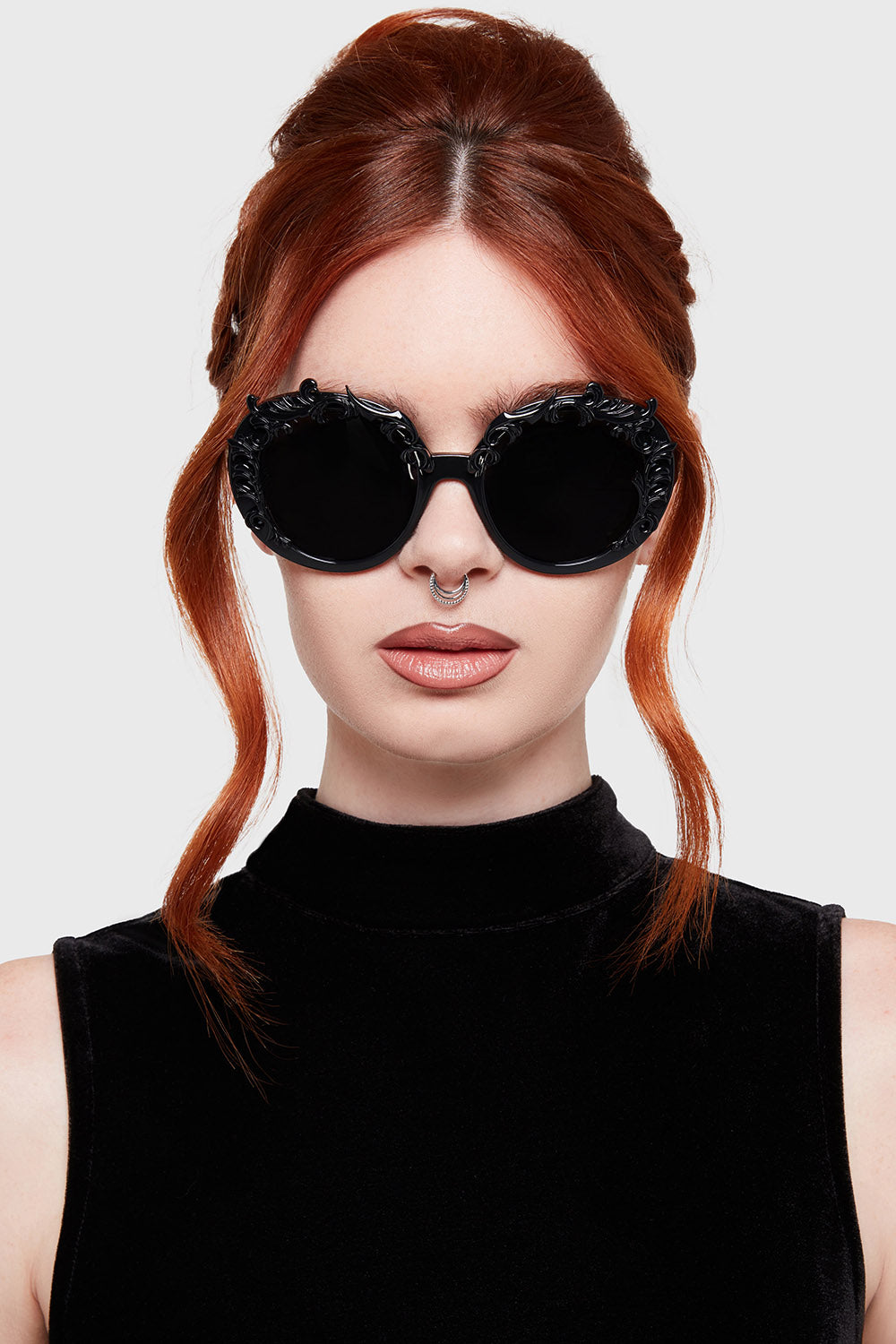 dark fairytale sunglasses by killstar