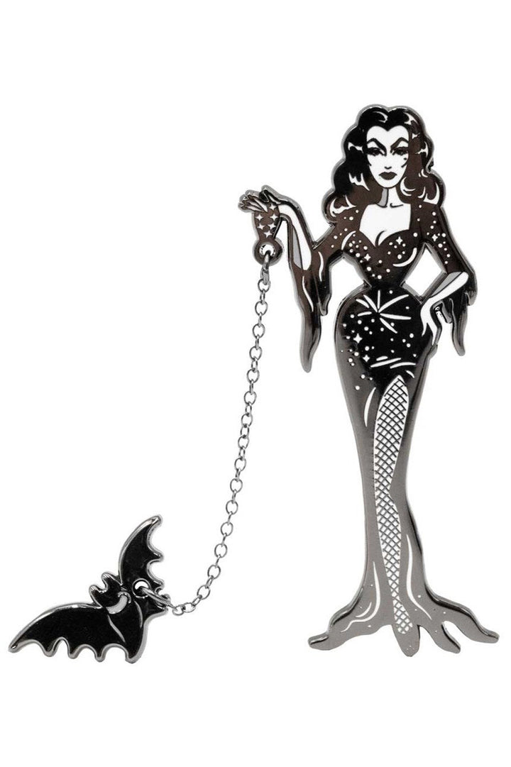 vampira brooch with bat