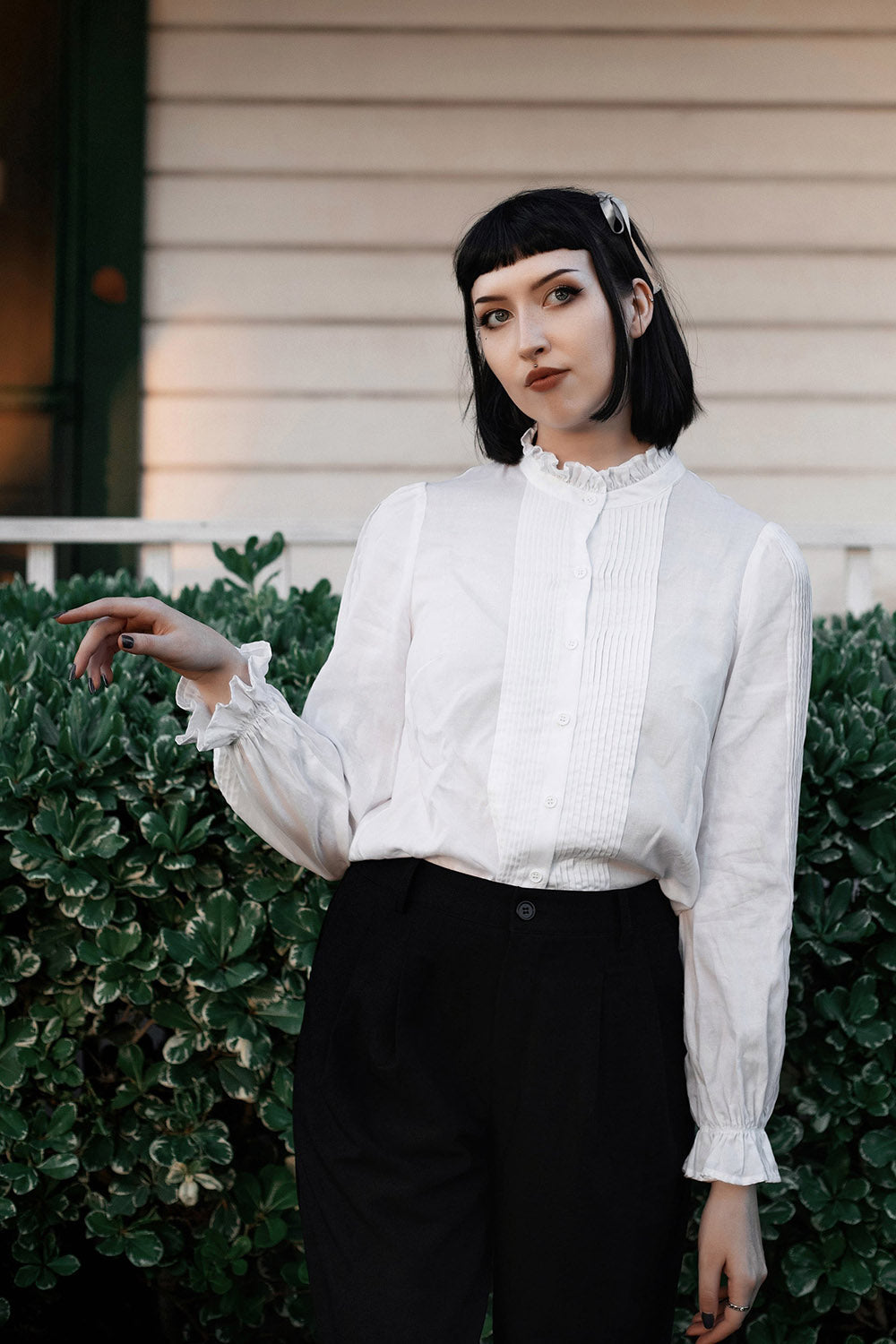 ruffled collar gothic blouse