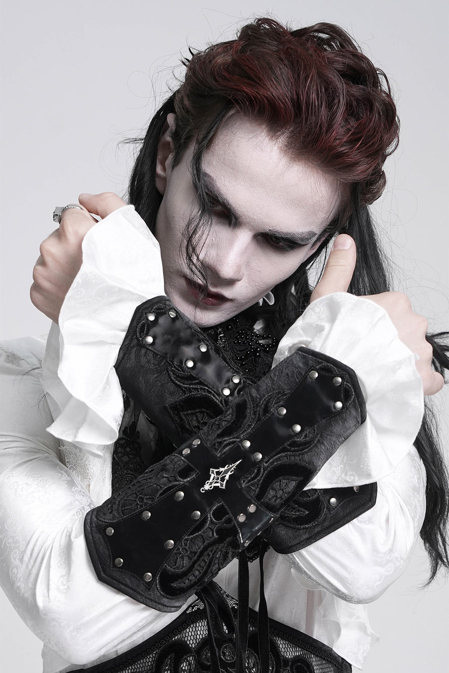 mens black velvet gothic gloves