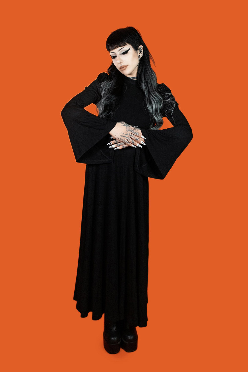 long maxi black witchy dress