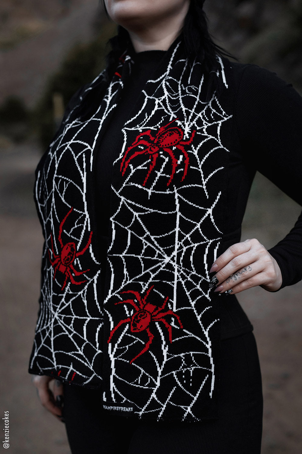 Spiderweb Scarf