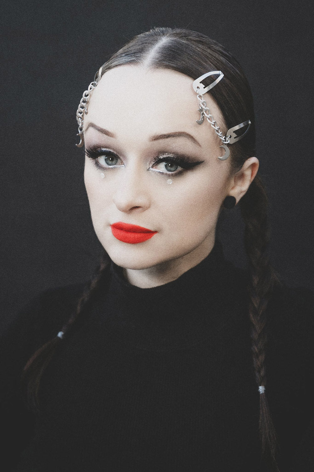 draped moon chain hair clip set