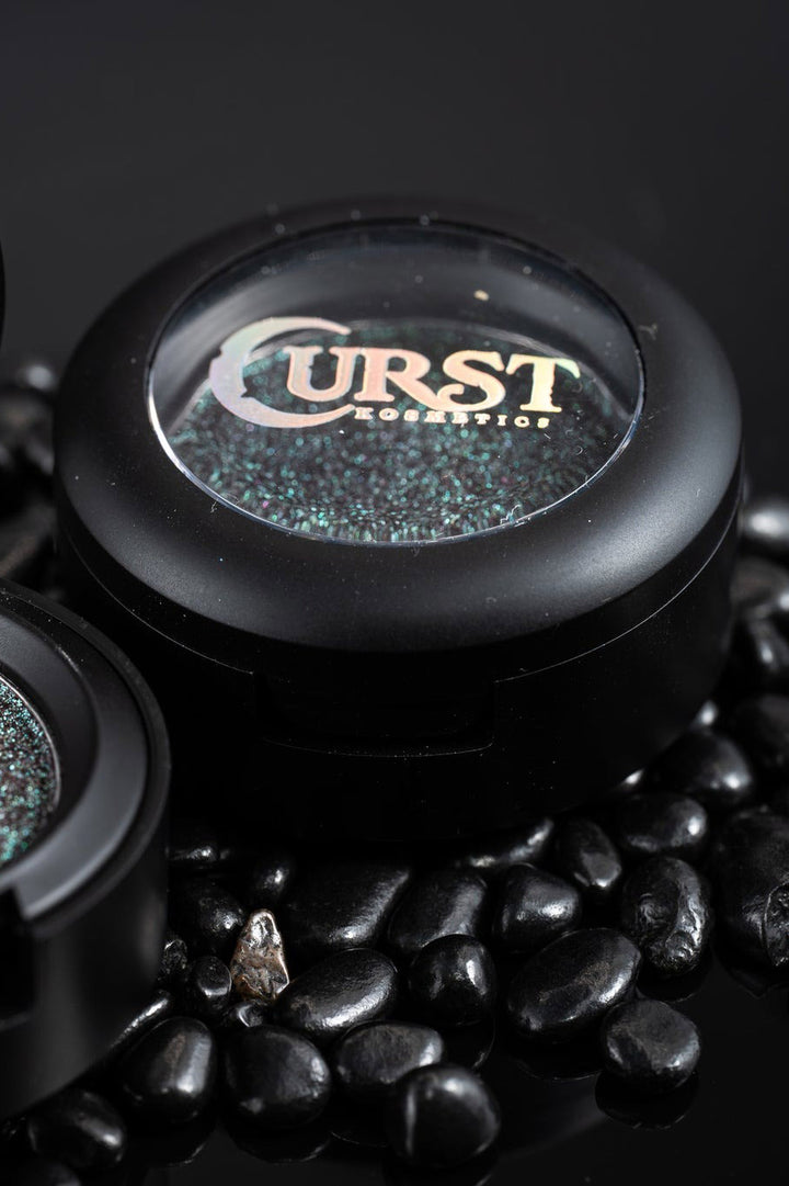 witchy makeup 
