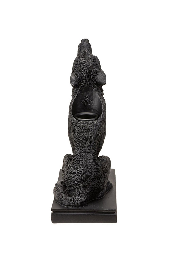 wolf statue