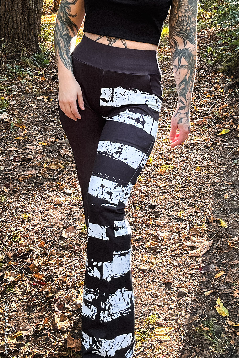 Ghost White Striped Split Flares [Black/White]