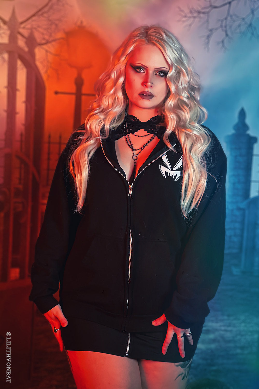 Gargoyle Cathedral Hoodie [METALLIC SILVER] – VampireFreaks