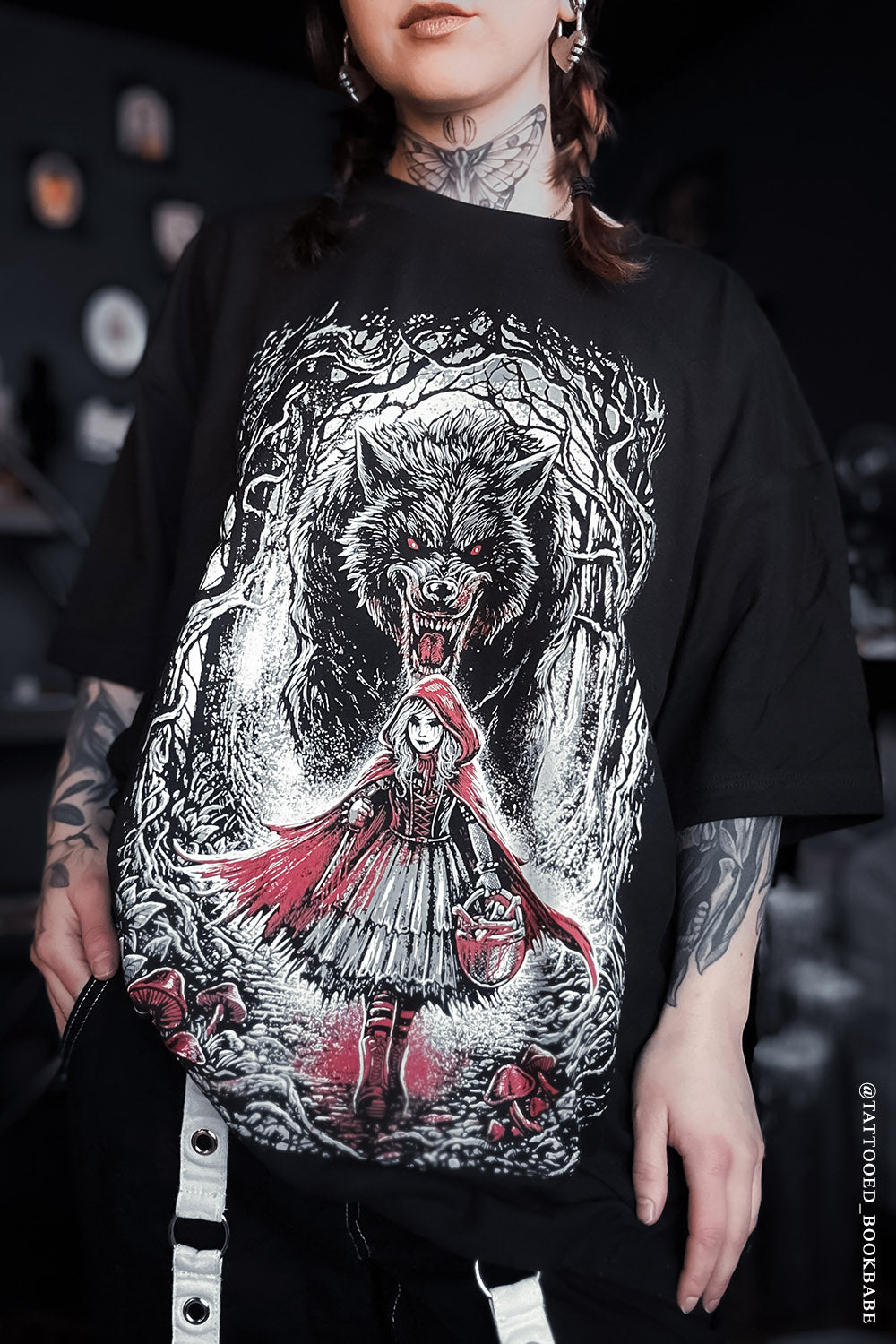 Little Dead Riding Hood T-shirt – VampireFreaks