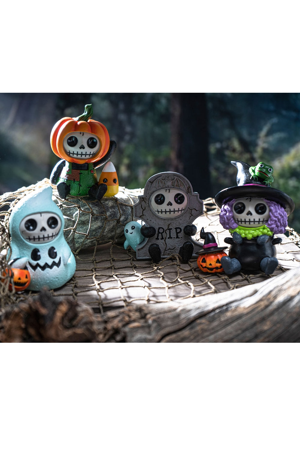 Furrybones Halloween 4-Piece Set (Limited Edition)