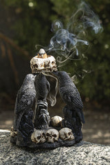 Quemador de incienso con reflujo de cuervo