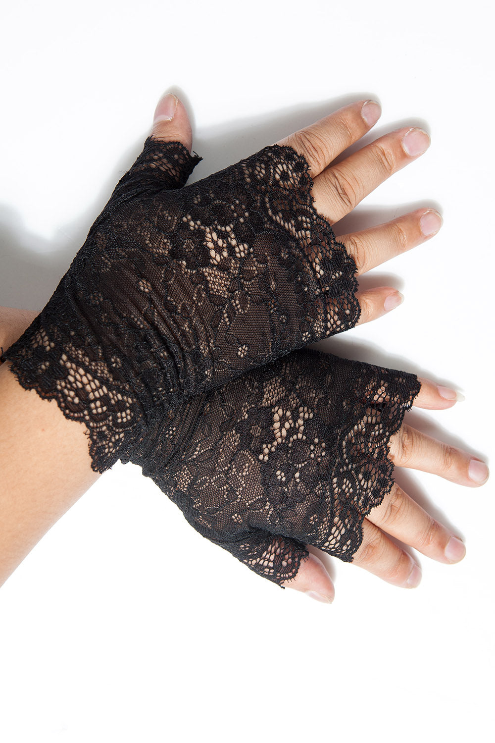 Evil Enchantress Lace Gloves
