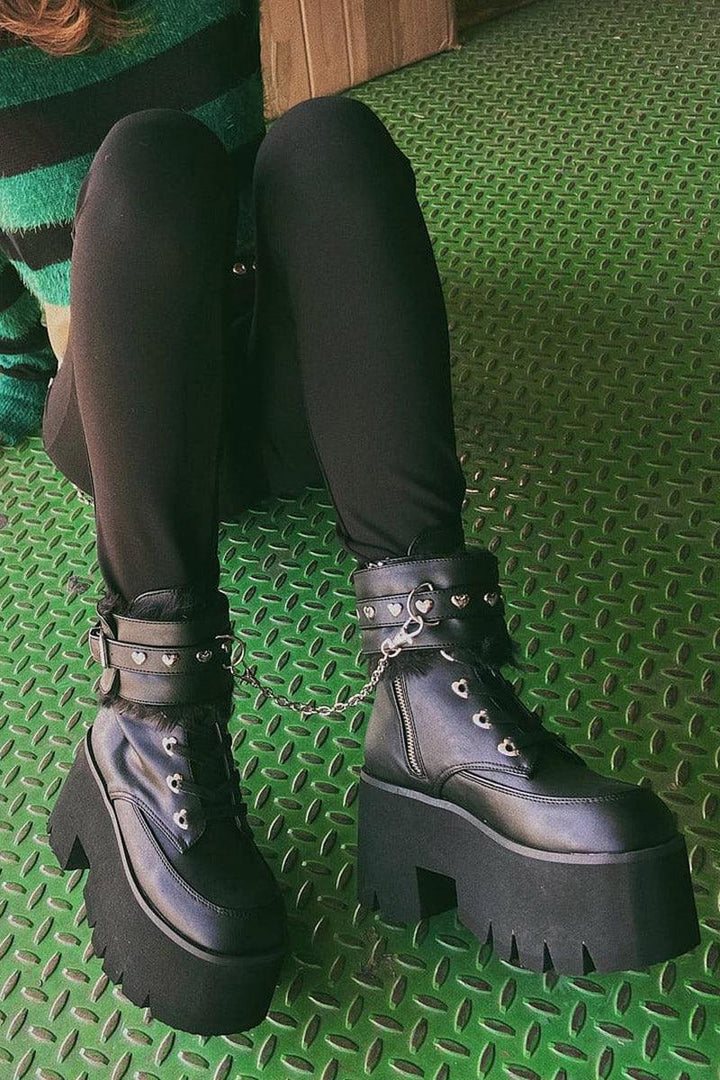 Demonia Bondage Witch Boots [ASHES-57 Chunky Boots] - VampireFreaks