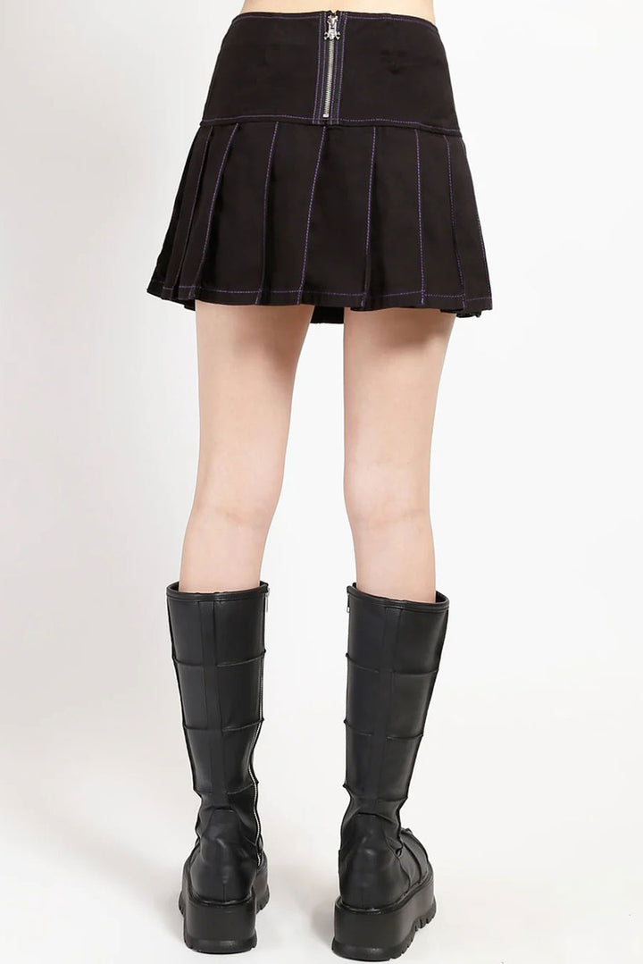 Tripp NYC Multi Eyelet Pleated Skirt [BLACK/PURPLE]