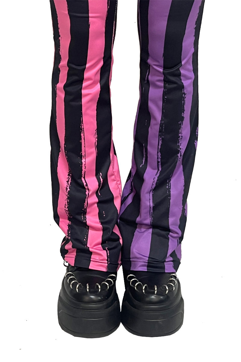 Pantalones acampanados de rayas góticas pastel de Sweet Spooks [ROSA/PÚRPURA]