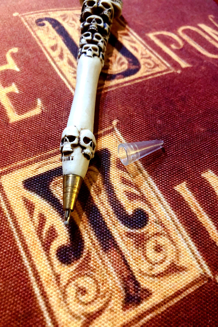 Skull Pen