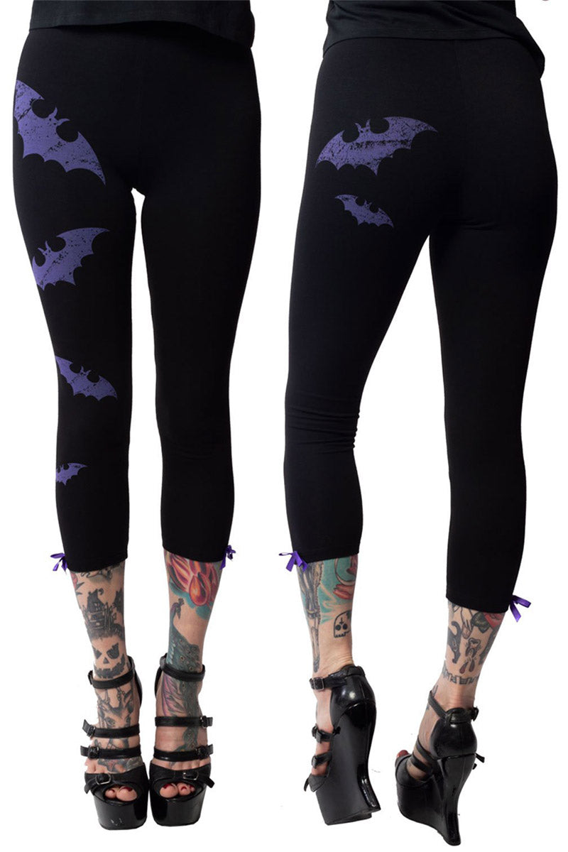 Kreepsville Bat-tastic Capri Leggings [Purple Bats] - Vampirefreaks Store