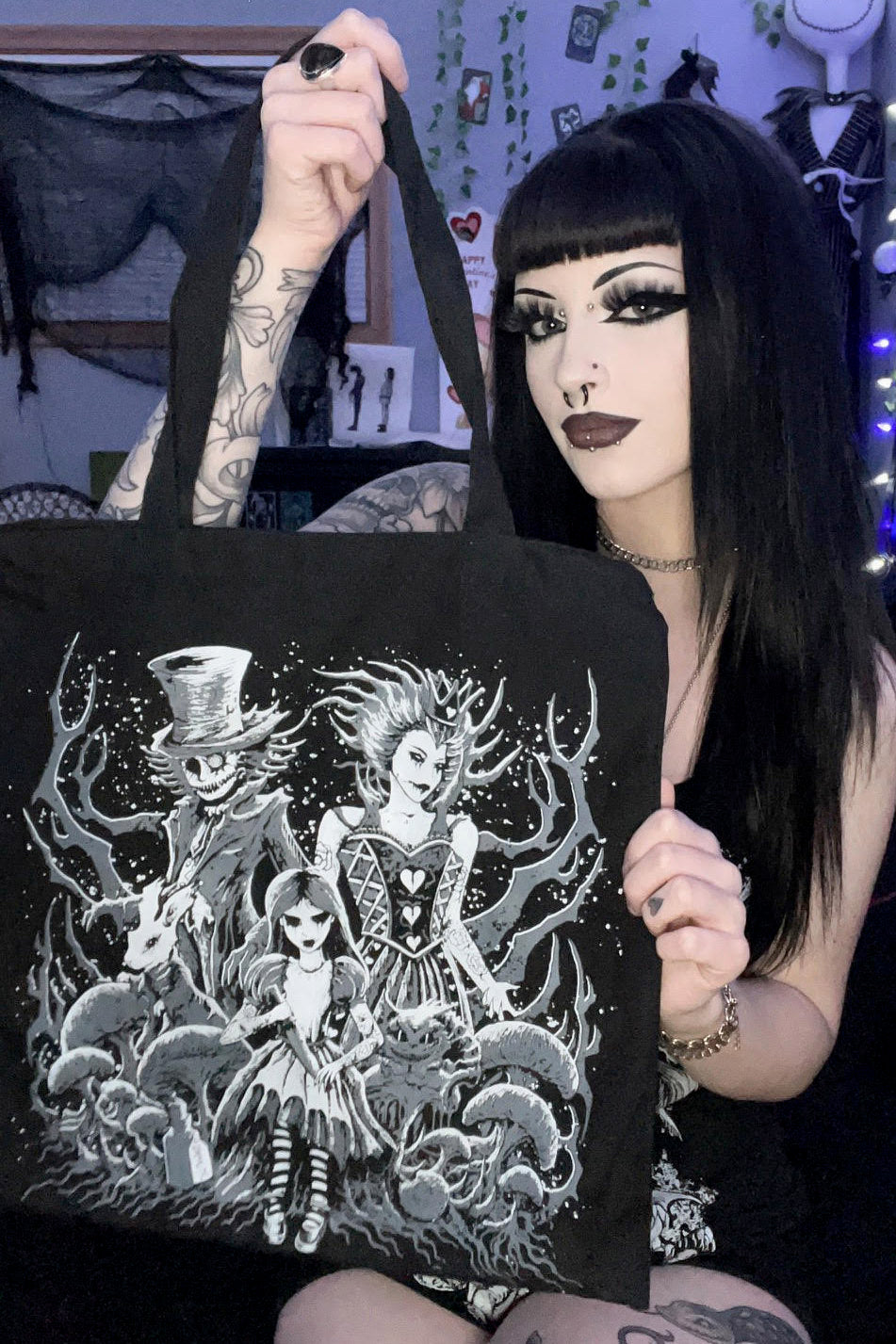Malice in Wonderland Bag [Multiple Styles Available]