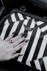 Never Trust The Living Handbag