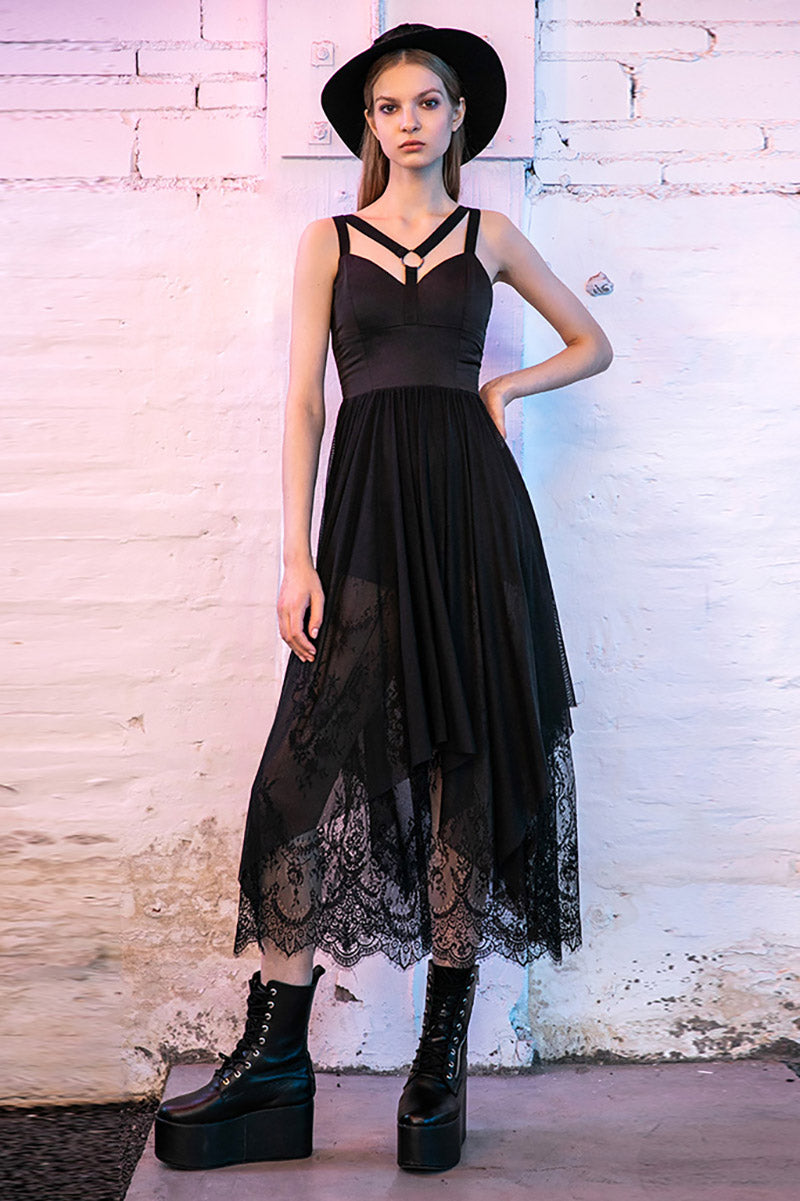 Das Hauntress Harness-Kleid