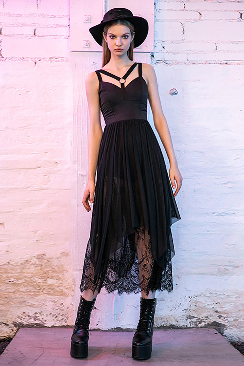 Das Hauntress Harness-Kleid