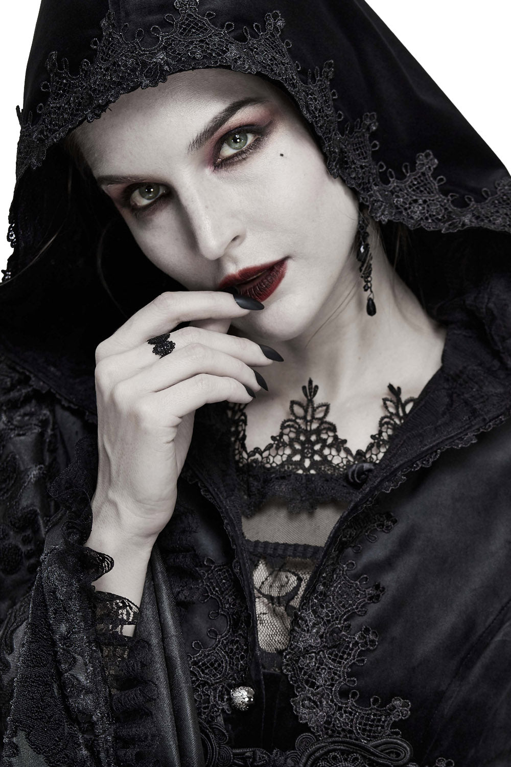 Witcheress Floral Lace Tailcoat