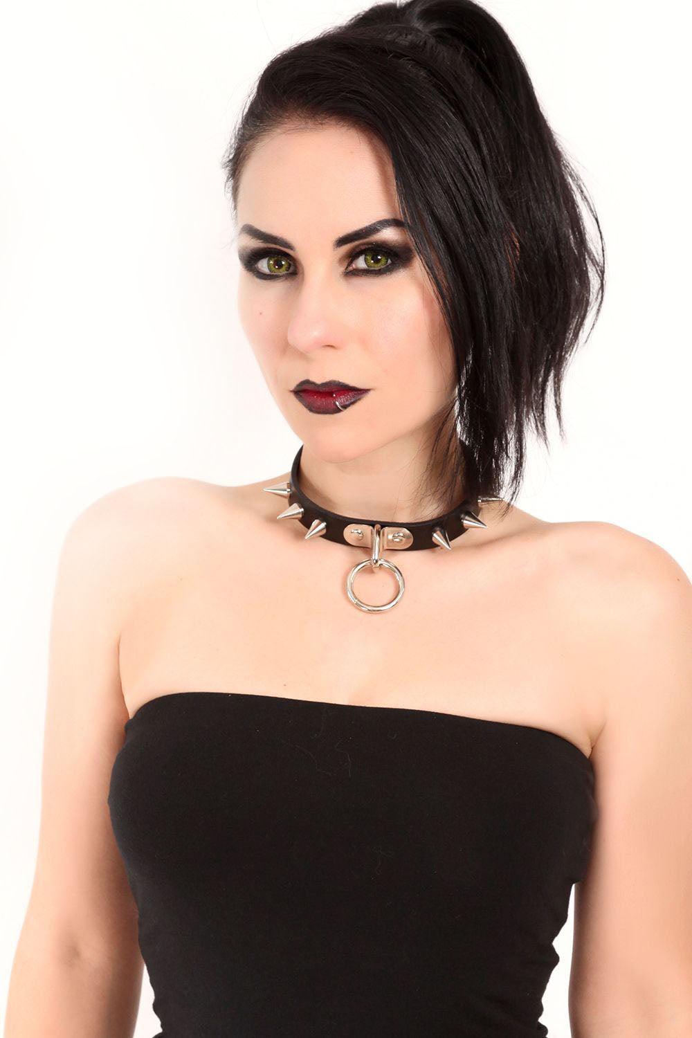 Funk Plus Beauty in the Beast Bondage Choker - VampireFreaks