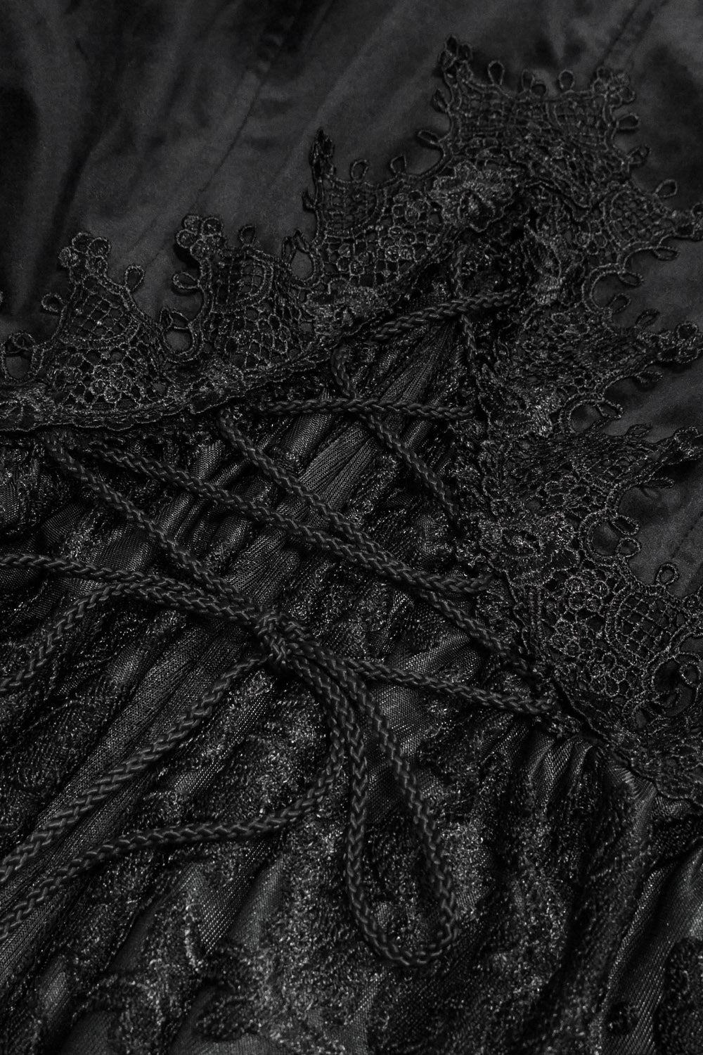 Witcheress Floral Lace Tailcoat