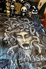 Medusa-Überwurfdecke 