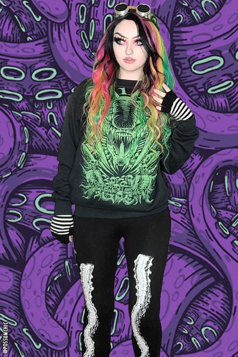 VampireFreaks Aliens Exist Xenomorph Sweatshirt - VampireFreaks