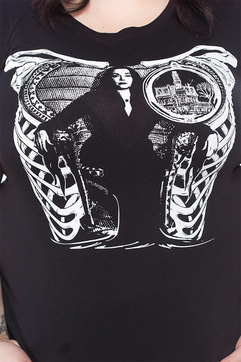 Camiseta de mujer de Morticia Addams