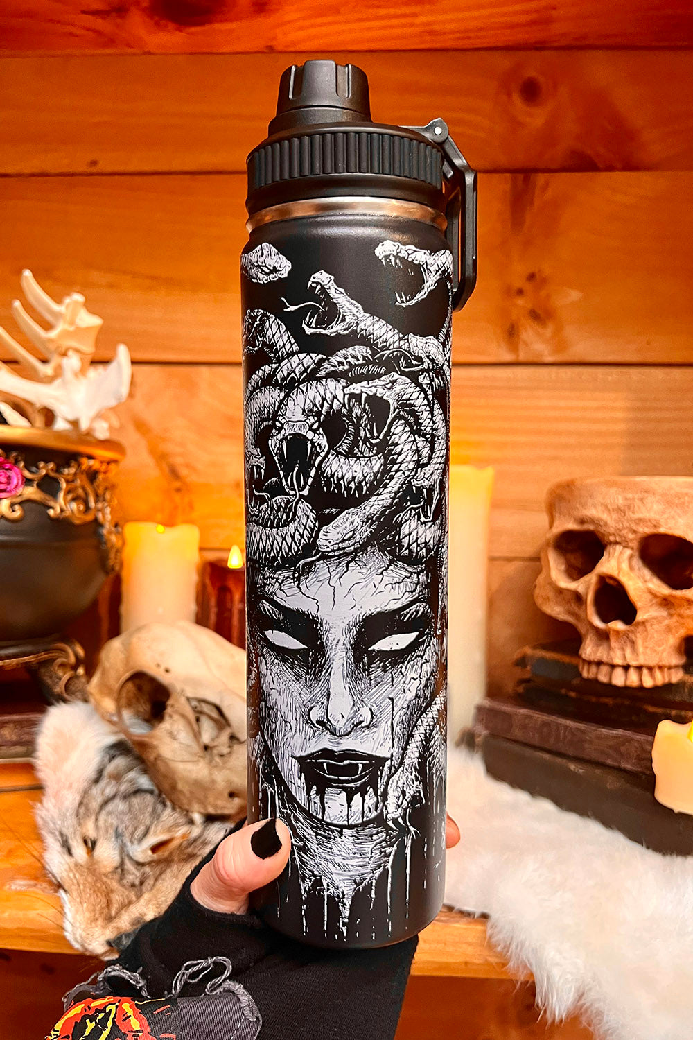 Medusa 24 Oz Water Bottle Tumbler