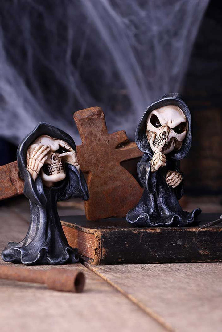 Three Wise Reapers Statue Set